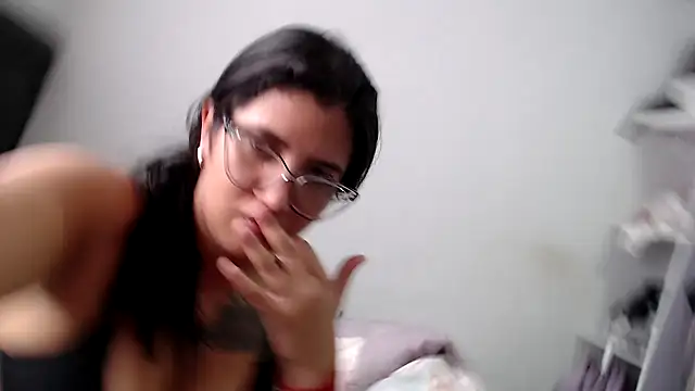 karinsex696969 online show from November 18, 2025, 2:20 pm