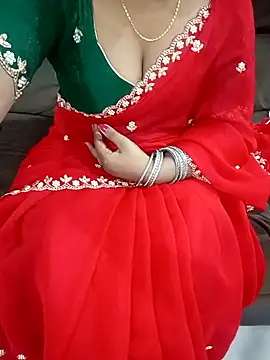 Snapshot of Mounika25 chatting on September 24, 2025, 6:47 pm Mounika25 online show from September 24, 2025, 6:47 pm