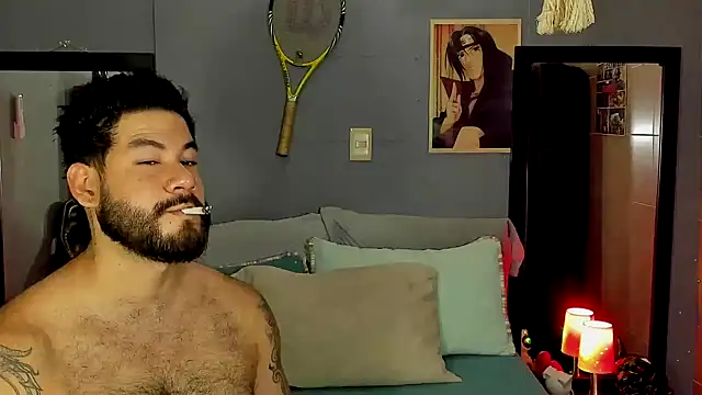 Snapshot of Prometeo-grizzly chatting on March 3, 2025, 9:15 pm Prometeo-grizzly online show from March 3, 2025, 9:15 pm