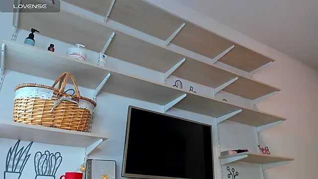 Peggy Beauty online show from March 12, 2026, 5:34 am