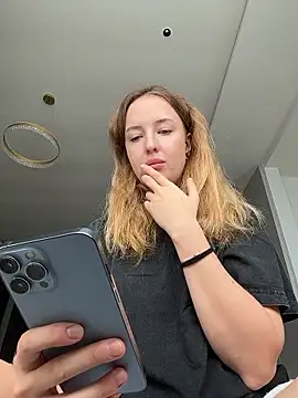 Nura n Sarah online show from January 7, 2026, 5:12 am