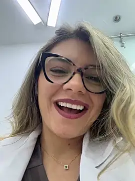 Snapshot of alicee16 chatting on January 11, 2026, 4:03 pm alicee16 online show from January 11, 2026, 4:03 pm