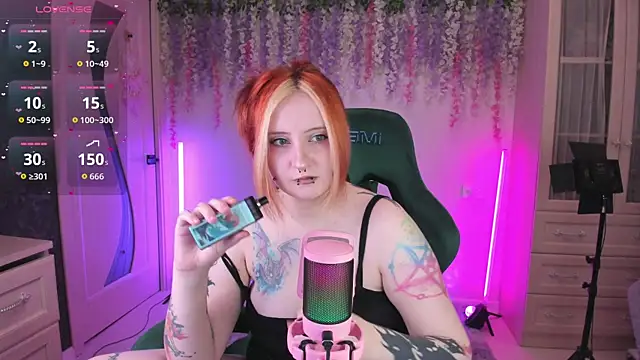 EmmyBunny online show from April 16, 2026, 5:25 pm