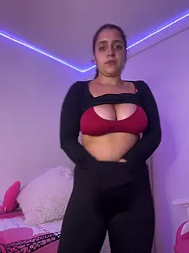 Alicia Ruiz online show from February 4, 2026, 6:14 pm