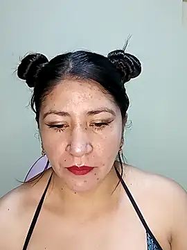 nammy  dirtyhott online show from November 14, 2025, 1:15 pm