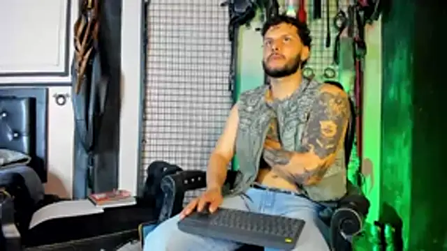 Twisted Fantasy online show from March 3, 2026, 5:58 am