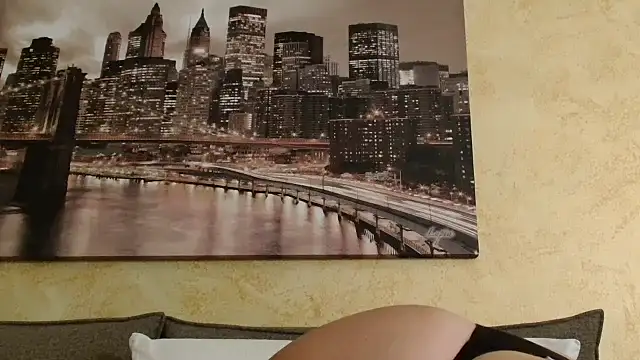 daniita online show from November 17, 2025, 10:14 pm