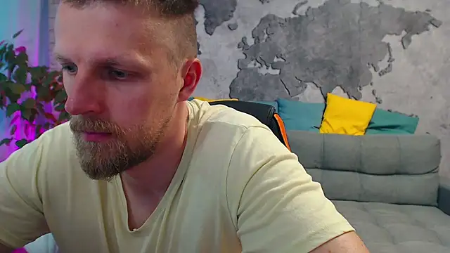Snapshot of VikingChrisss chatting on July 11, 2026, 10:15 am VikingChrisss online show from July 11, 2026, 10:15 am