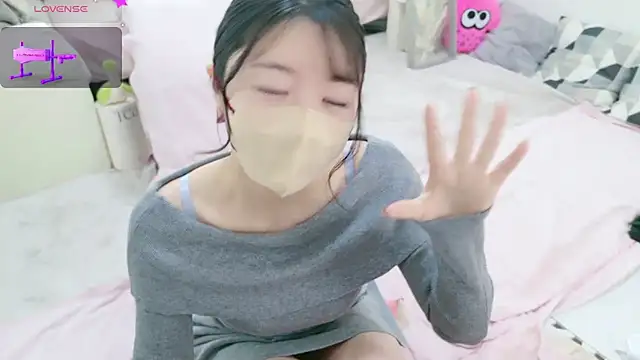 Snapshot of anchan_ chatting on February 8, 2025, 4:25 am anchan online show from February 8, 2025, 4:25 am
