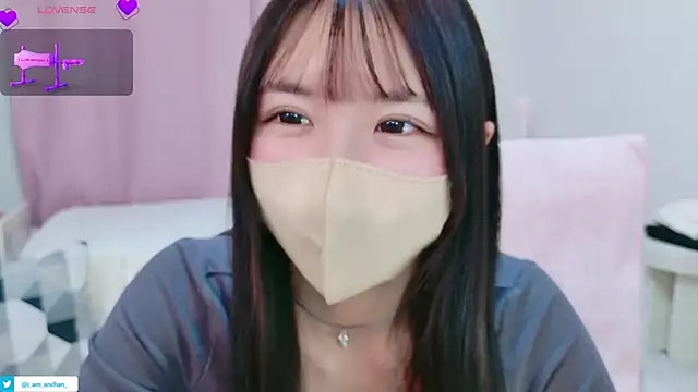 Snapshot of anchan_ chatting on May 13, 2026, 1:40 pm anchan online show from May 13, 2026, 1:40 pm