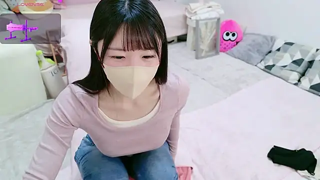 Snapshot of anchan_ chatting on February 20, 2025, 2:02 pm anchan online show from February 20, 2025, 2:02 pm