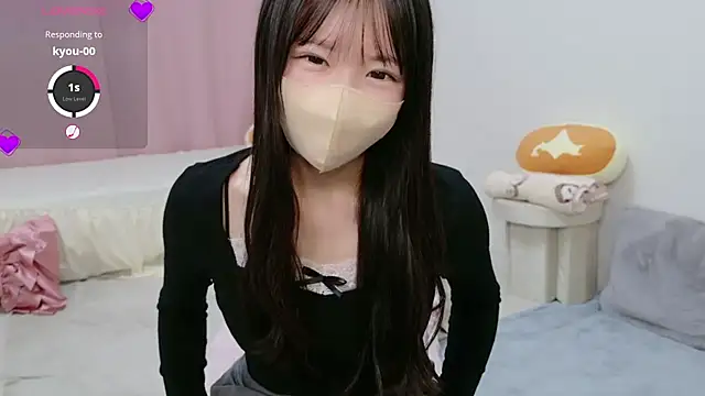 Snapshot of anchan_ chatting on October 23, 2025, 2:16 pm anchan online show from October 23, 2025, 2:16 pm