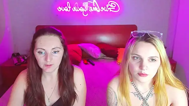 Snapshot of MagicEyess chatting on February 18, 2025, 10:38 am MagicEyess online show from February 18, 2025, 10:38 am