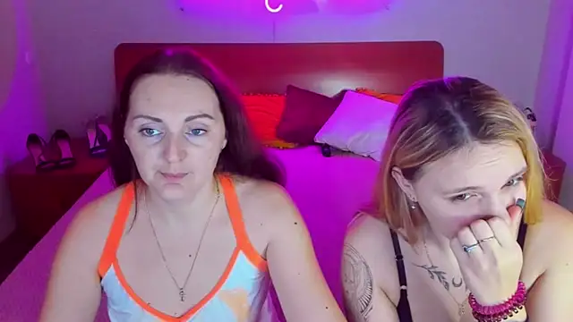 Snapshot of MagicEyess chatting on February 1, 2025, 6:54 am MagicEyess online show from February 1, 2025, 6:54 am