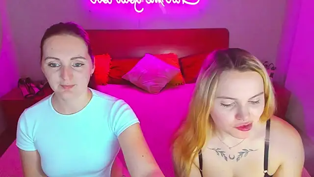 Snapshot of MagicEyess chatting on February 26, 2025, 7:23 am MagicEyess online show from February 26, 2025, 7:23 am