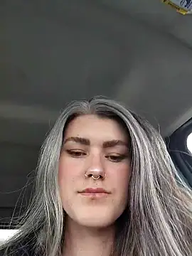 Lilmissvyx online show from March 20, 2025, 3:25 pm