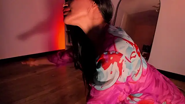  aish a  online show from March 9, 2025, 10:30 pm