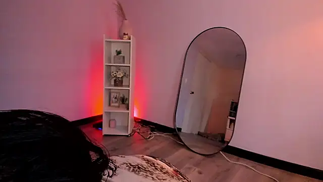  aish a  online show from March 9, 2025, 7:26 pm