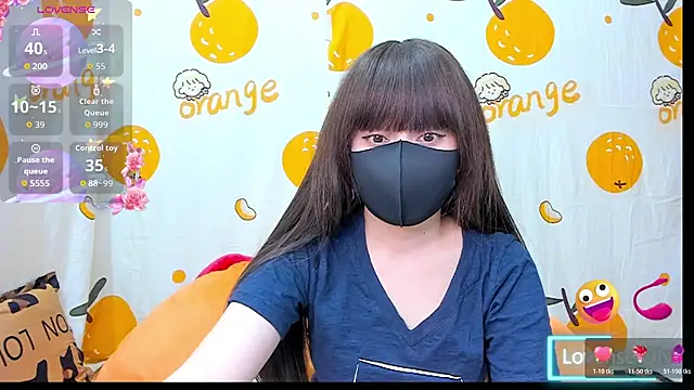 alonelove   online show from December 15, 2025, 2:39 am