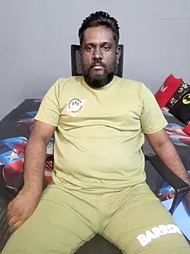 Rayansmith  online show from September 25, 2025, 11:11 pm