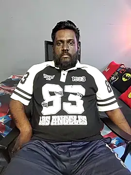 Snapshot of Rayansmith_ chatting on January 10, 2026, 3:13 am Rayansmith online show from January 10, 2026, 3:13 am