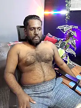 Snapshot of Rayansmith_ chatting on December 18, 2025, 11:47 am Rayansmith online show from December 18, 2025, 11:47 am