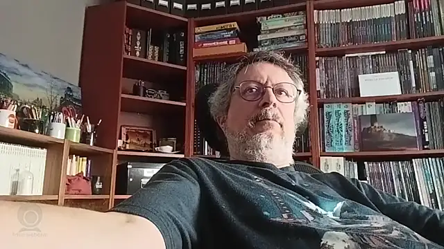 Snapshot of Mandra_is_a_whore chatting on November 5, 2025, 9:56 am Mandra is a whore online show from November 5, 2025, 9:56 am