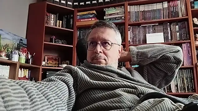 Snapshot of Mandra_is_a_whore chatting on November 22, 2025, 10:25 am Mandra is a whore online show from November 22, 2025, 10:25 am