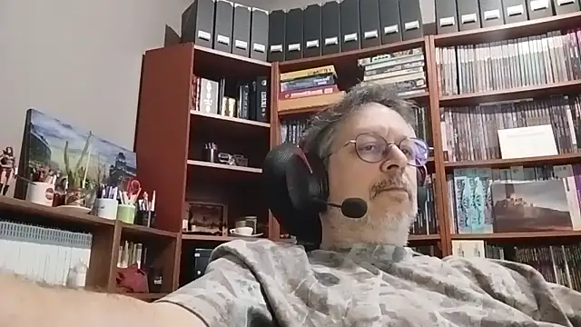 Mandra is a whore online show from January 14, 2026, 8:40 am