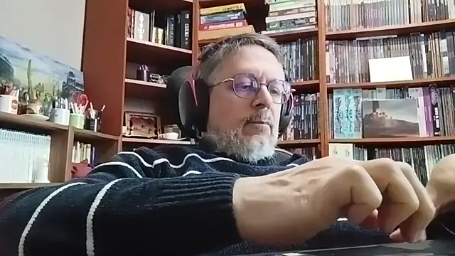 Snapshot of Mandra_is_a_whore chatting on November 27, 2025, 10:37 am Mandra is a whore online show from November 27, 2025, 10:37 am