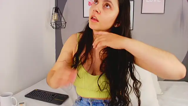 sarita duque online show from May 30, 2026, 12:33 pm