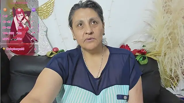Snapshot of merlyna_goldens chatting on January 13, 2026, 11:52 pm merlyna goldens online show from January 13, 2026, 11:52 pm