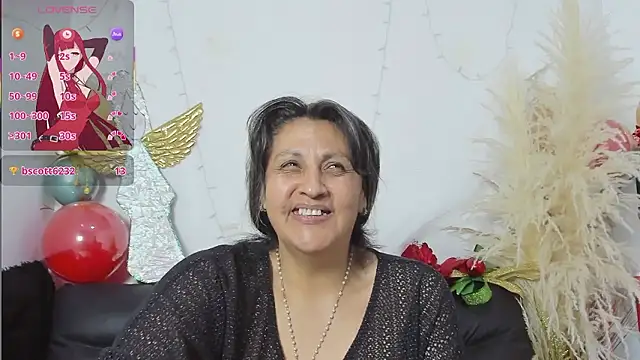 Snapshot of merlyna_goldens chatting on January 11, 2026, 12:50 am merlyna goldens online show from January 11, 2026, 12:50 am