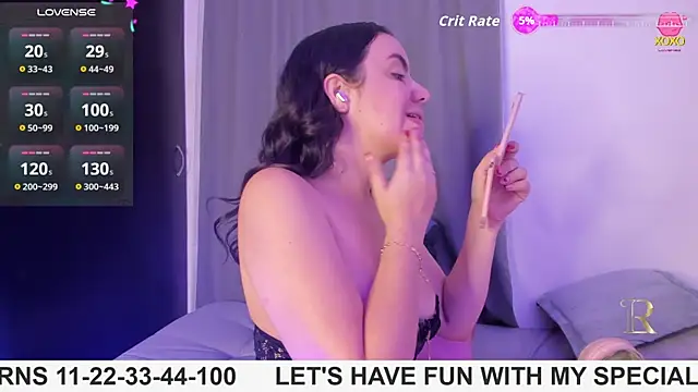 Snapshot of rouse_lili chatting on September 29, 2025, 9:27 am rouse lili online show from September 29, 2025, 9:27 am