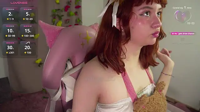 Snapshot of molly_russell chatting on November 25, 2025, 2:23 am molly russell online show from November 25, 2025, 2:23 am