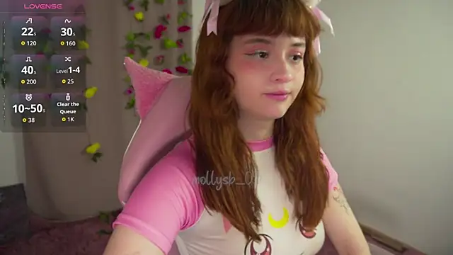 Snapshot of molly_russell chatting on November 14, 2025, 11:08 pm molly russell online show from November 14, 2025, 11:08 pm