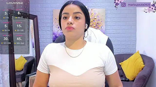 Snapshot of Paula_Desousa chatting on March 16, 2025, 12:11 pm Paula Desousa online show from March 16, 2025, 12:11 pm