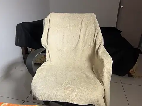 soniasharma0223 online show from October 16, 2025, 11:57 pm