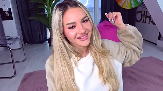 Snapshot of SpoilM3Mor3 chatting on November 8, 2025, 12:31 pm SpoilM3Mor3 online show from November 8, 2025, 12:31 pm