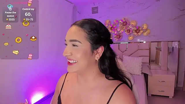 stephania diamond online show from December 8, 2024, 8:09 am