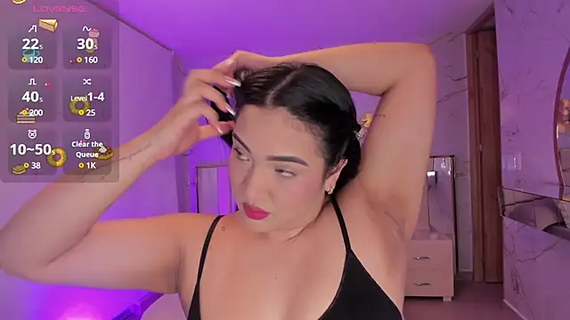 stephania diamond online show from December 8, 2024, 3:40 am