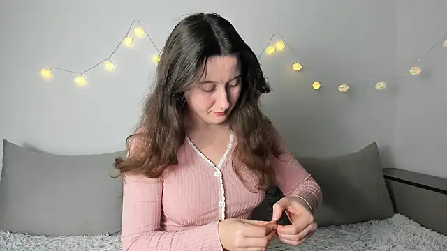 Snapshot of _Anna_Montana chatting on December 18, 2025, 7:40 pm Anna Montana online show from December 18, 2025, 7:40 pm