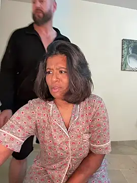 RoseMelanie online show from February 12, 2026, 9:09 am