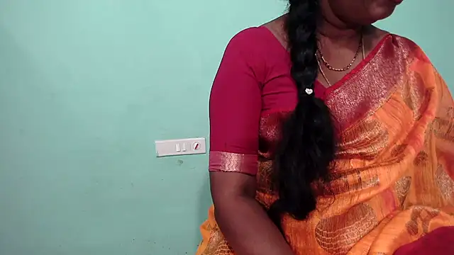 shrutitelugu69 online show from March 20, 2026, 7:20 am