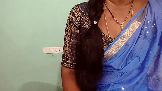 Snapshot of shrutitelugu69 chatting on March 2, 2026, 1:18 pm shrutitelugu69 online show from March 2, 2026, 1:18 pm