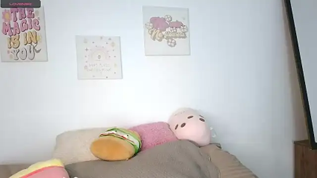 Snapshot of northly chatting on February 27, 2026, 2:28 pm northly online show from February 27, 2026, 2:28 pm