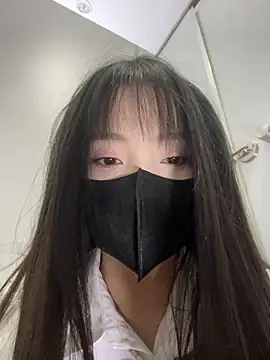 Asia-Lynn online show from March 19, 2026, 10:59 am