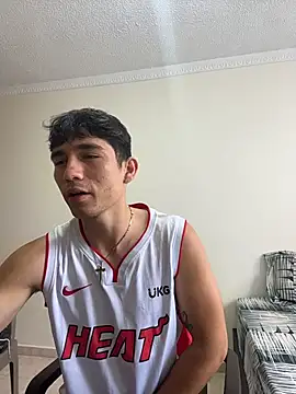 Snapshot of ChicoMaloFfF chatting on February 23, 2026, 3:12 pm ChicoMaloFfF online show from February 23, 2026, 3:12 pm