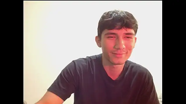 Snapshot of ChicoMaloFfF chatting on February 25, 2026, 9:58 pm ChicoMaloFfF online show from February 25, 2026, 9:58 pm