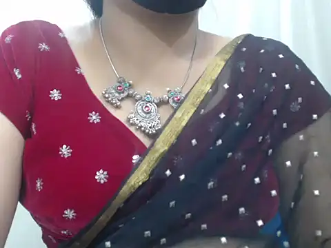 Snapshot of Lovely_Siri_23 chatting on July 1, 2026, 11:21 am Lovely Siri 23 online show from July 1, 2026, 11:21 am